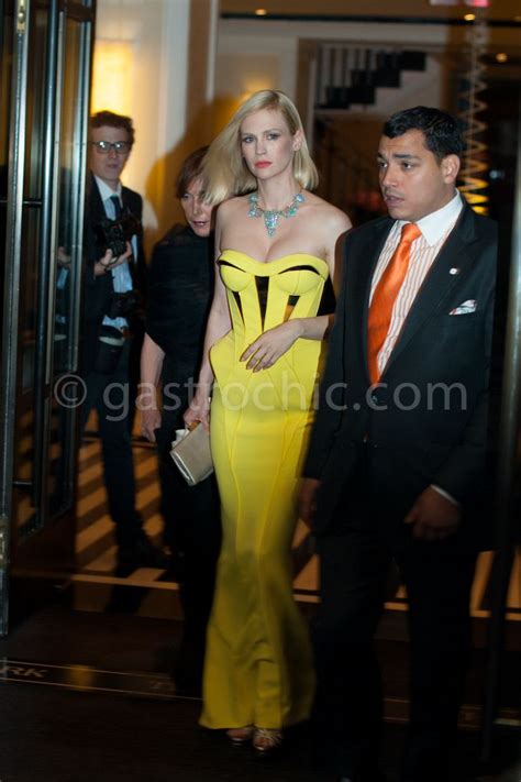 january jones atelier versace|January Jones in Atelier Versace .